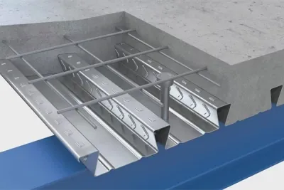 ألواح أرضيات معدنية