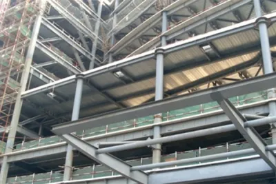 ألواح أرضيات معدنية