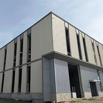 ألواح جدران معدنية مطلية