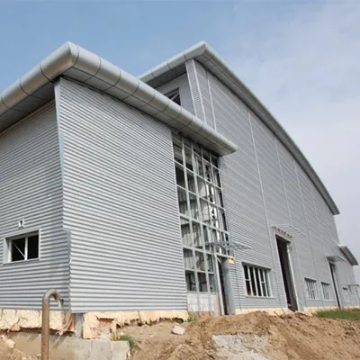 ألواح جدران معدنية